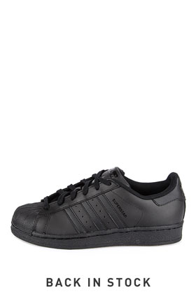 Metro Boutique Fashion Online Shop Schweiz adidas Originals Metro Boutique Fashion Online Shop Schweiz adidas Originals
