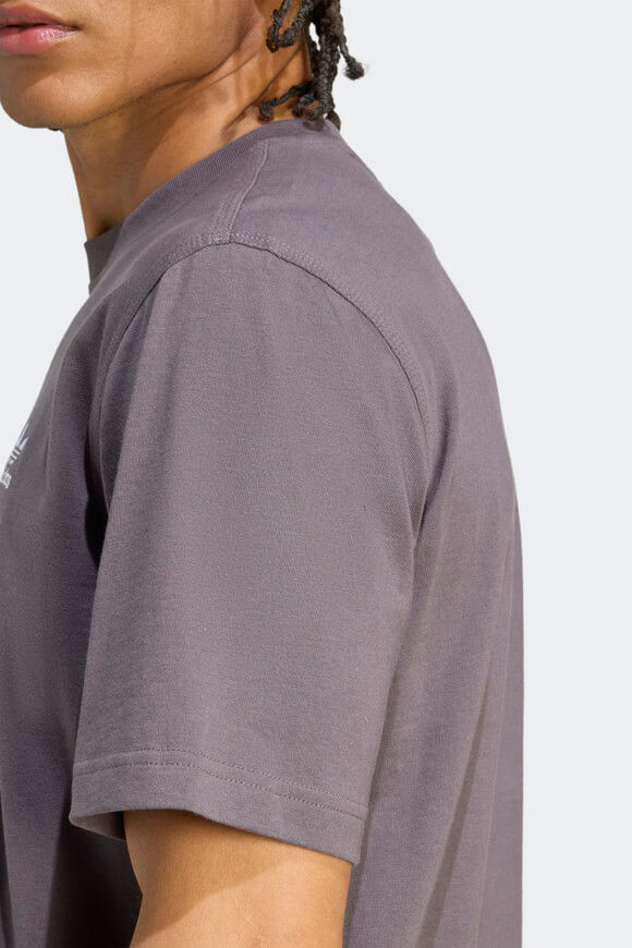 Image sur Trefoil Essentials T-Shirt