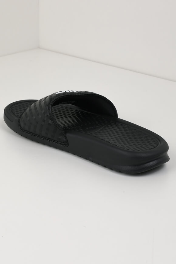 Image sur Benassi claquettes