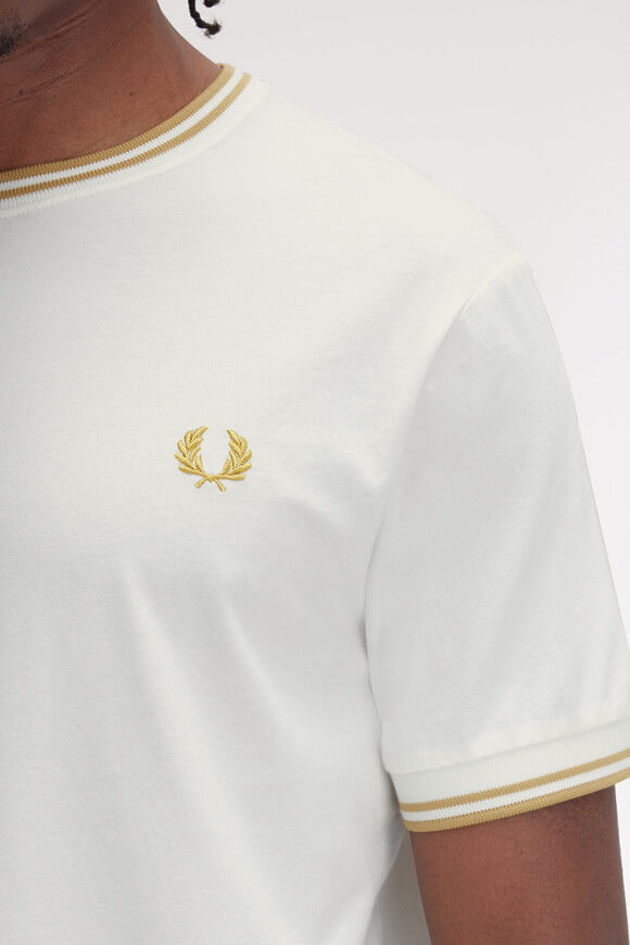 Bild von T-Shirt