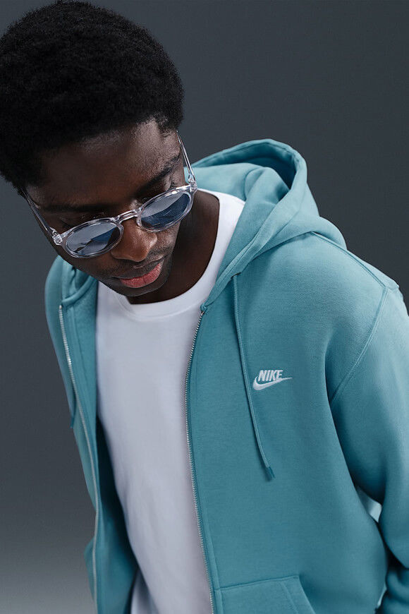Image sur Sportswear Club Kapuzensweatjacke