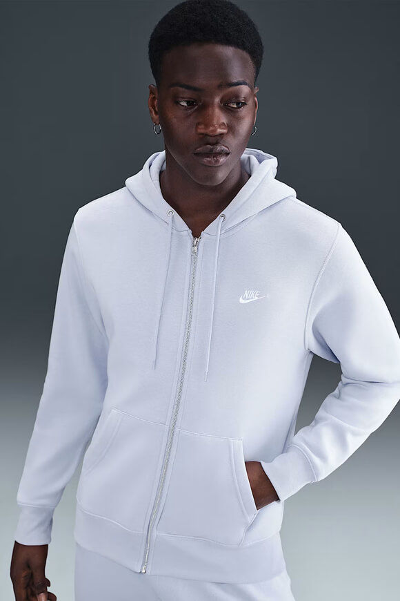 Bild von Sportswear Club Kapuzensweatjacke