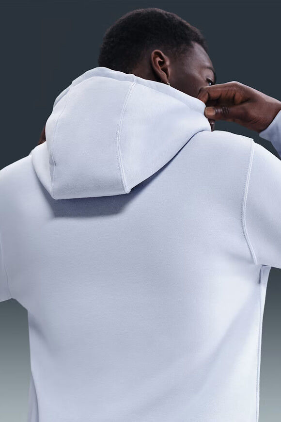 Bild von Sportswear Club Kapuzensweatjacke
