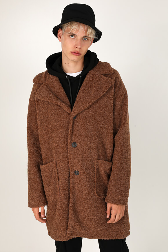 braun teddy mantel