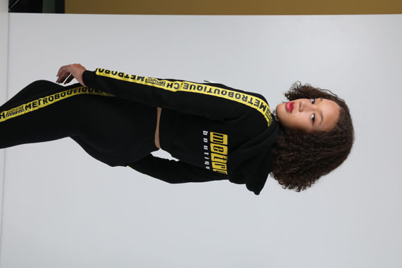 Image sur Sweatshirt court à capuchon