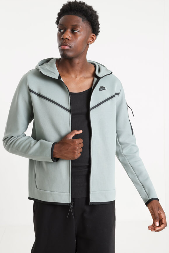 Bild von Kapuzensweatjacke