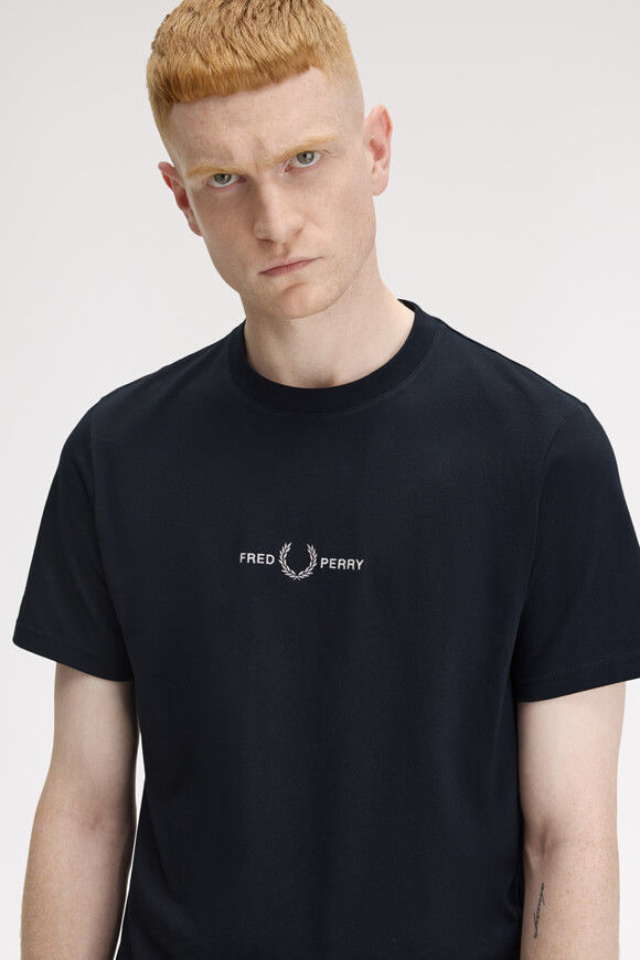 Bild von Embroidered T-Shirt
