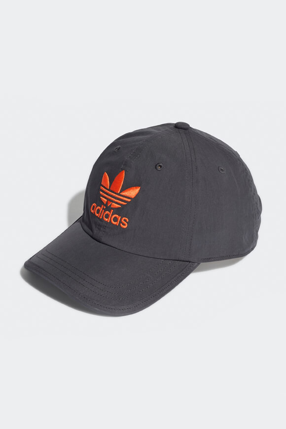 Caps cheap von adidas