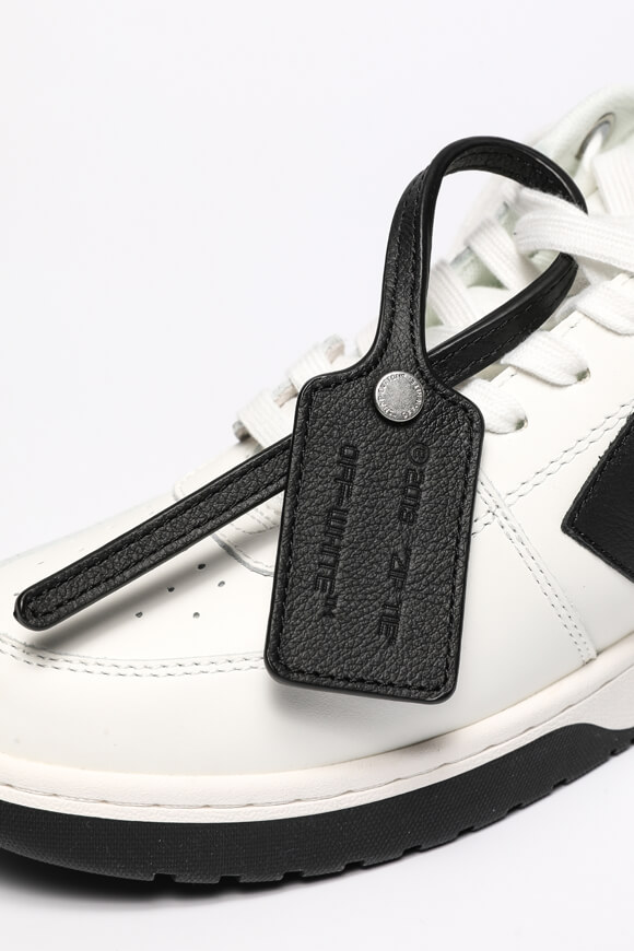 Bild von Out Of Office Calf Leather Sneaker
