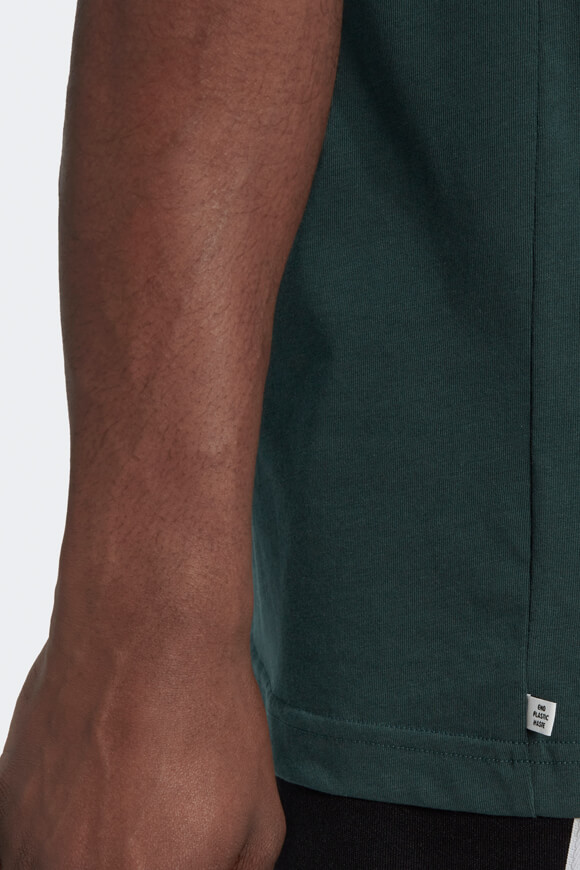 Bild von T-Shirt