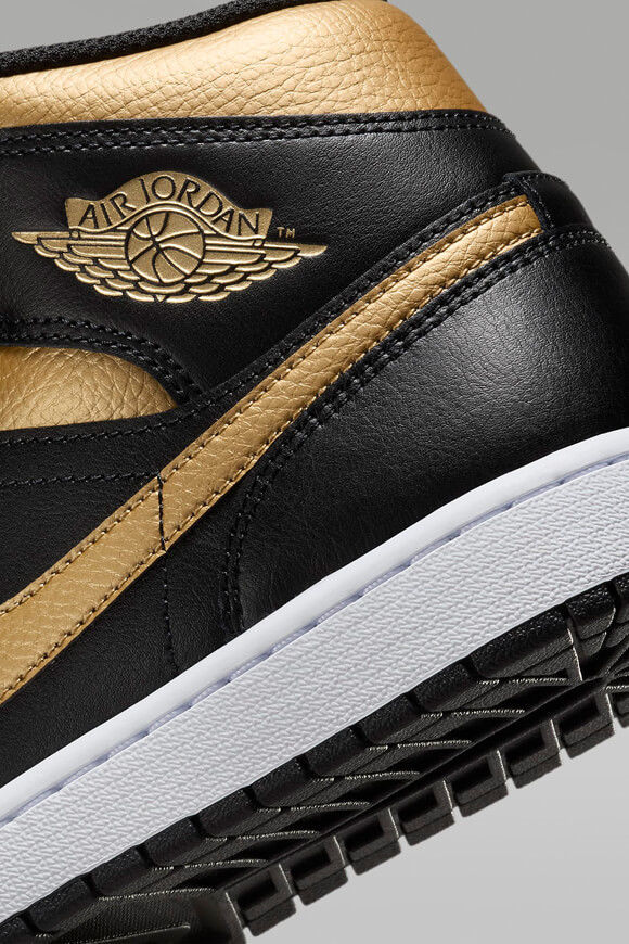 Image sur Air Jordan 1 sneakers