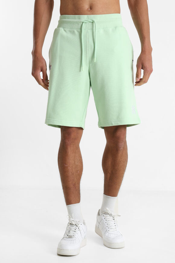 Bild von Base Runner Emb Helix Sweatshorts