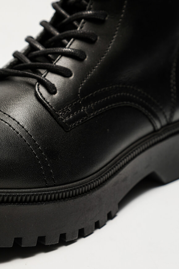 Image sur Bottines à lacets