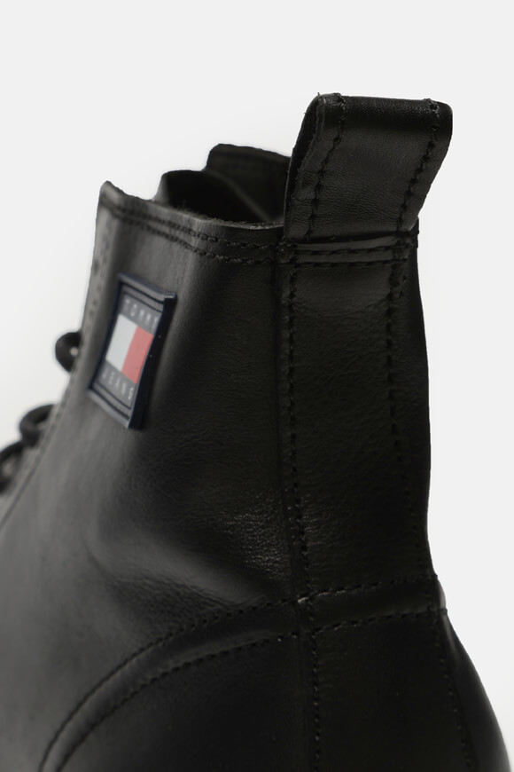 Image sur Bottines en cuir à lacets