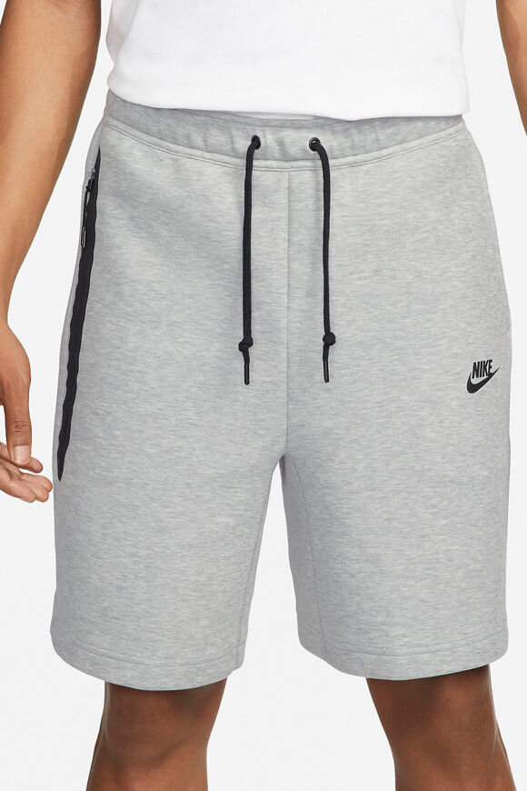 Image sur Tech Fleece short en sweat