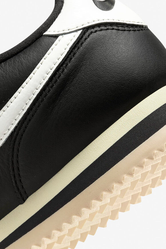 Image sur Cortez 23 Premium sneakers