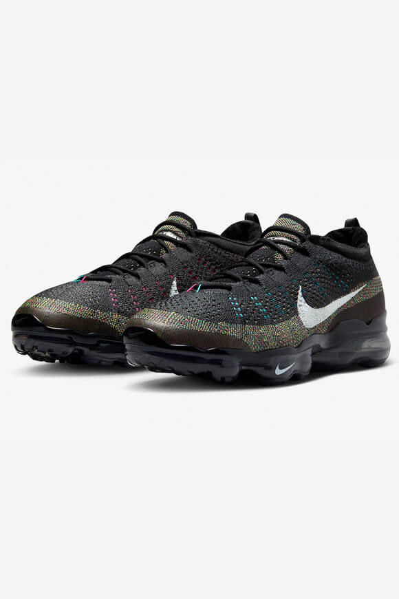 Nike flyknit vapormax hotsell