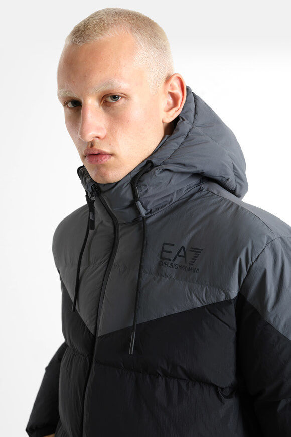 Bild von Train Athletic Pufferjacke