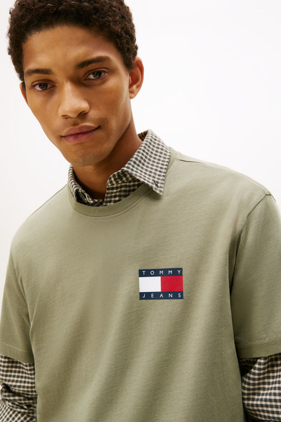 Image sur Essential Flag T-Shirt