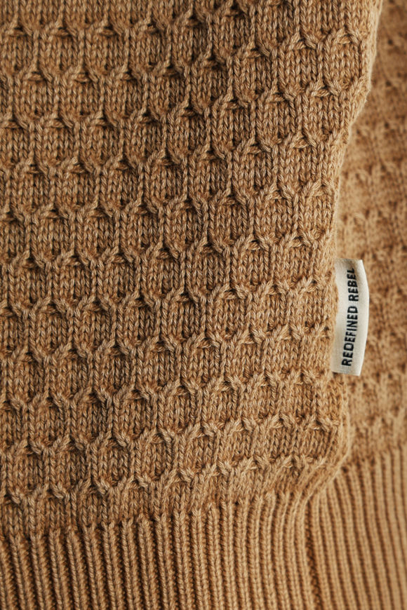 Image sur Frank pull en tricot