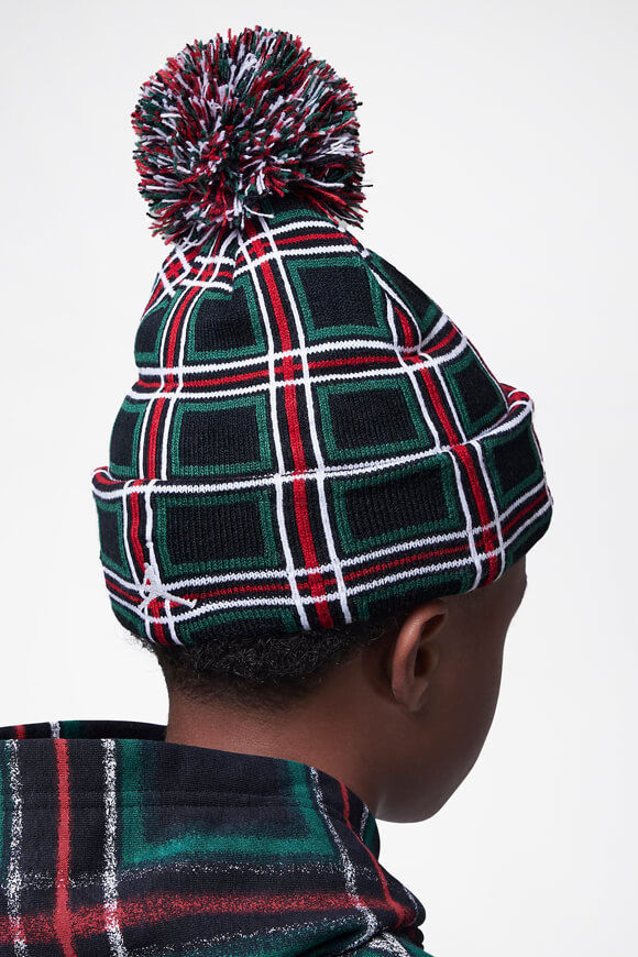 Bild von Holiday Plaid Pom-Beanie