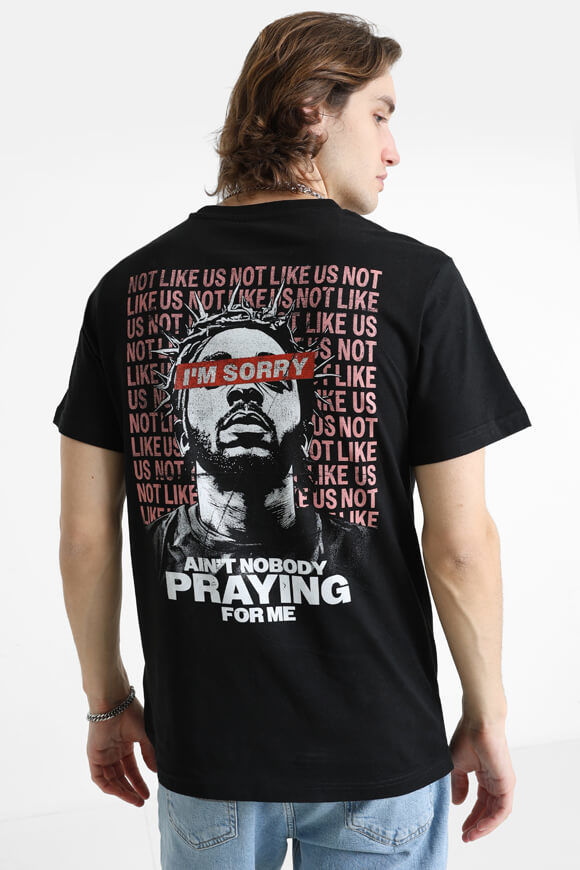 Bild von Nobody Praying T-Shirt