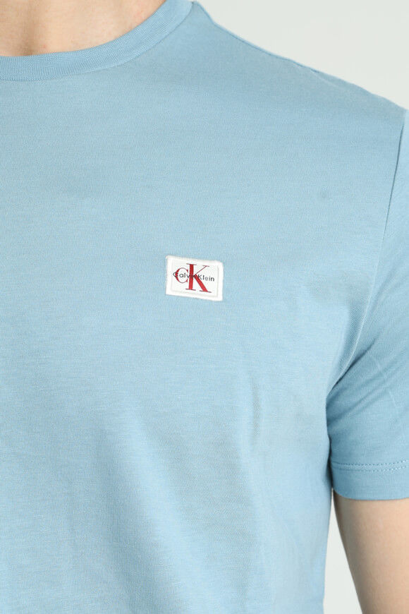 Bild von T-Shirt