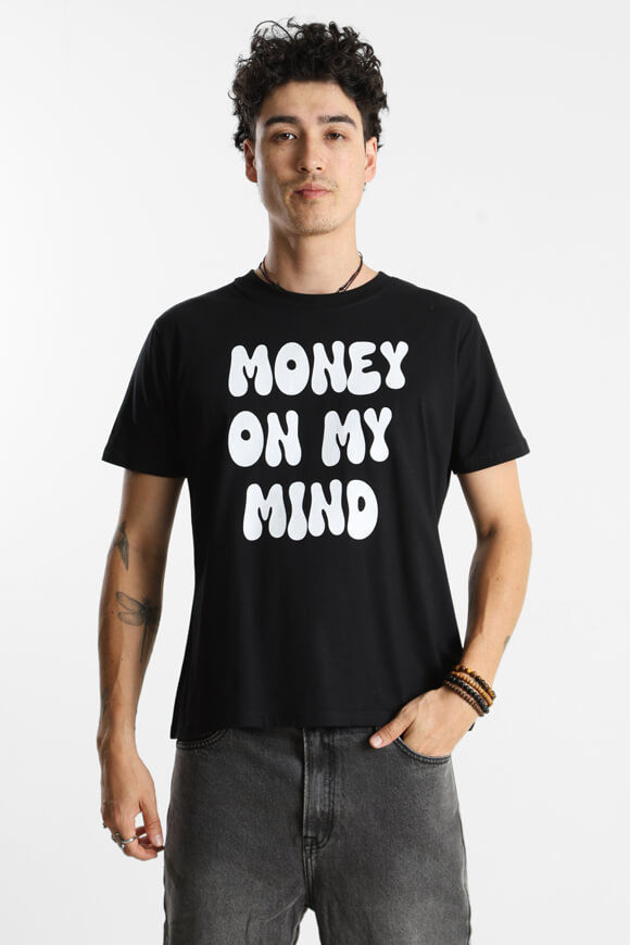 Bild von T-Shirt