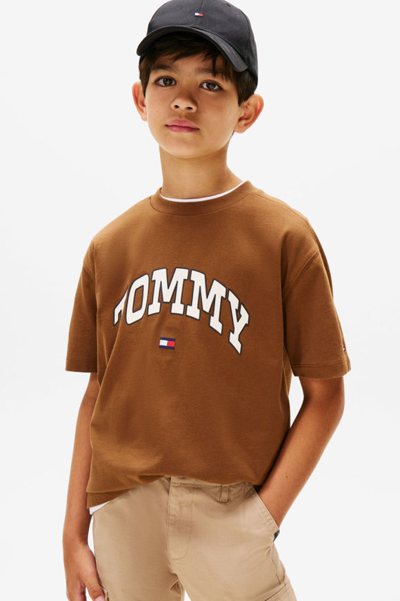 Bild von Varsity Raised T-Shirt