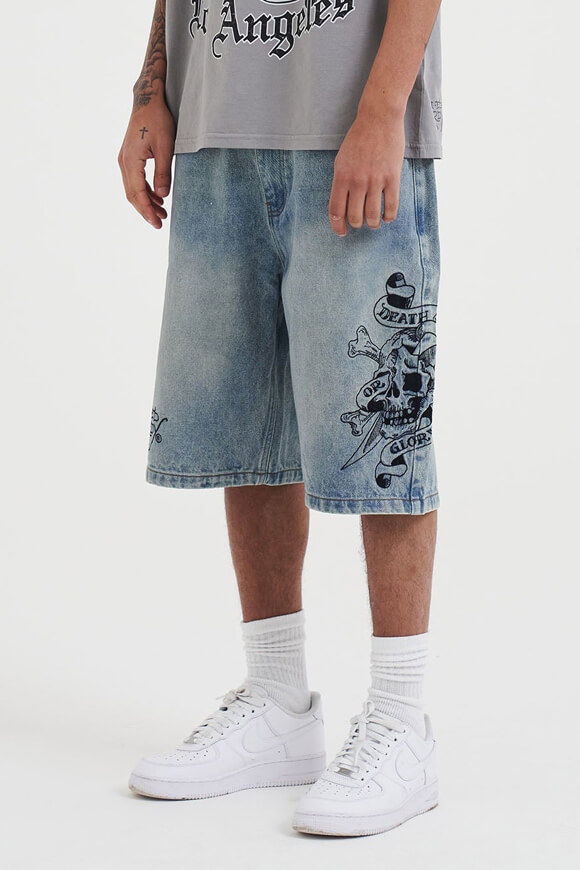 Bild von Skater Jeansshorts