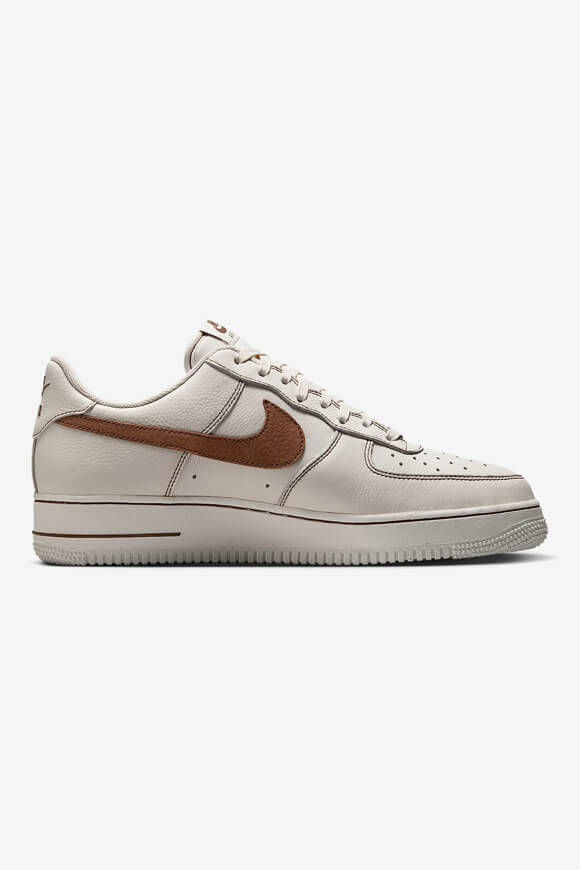 Image sur Air Force 1 '07 LV8 Sneaker