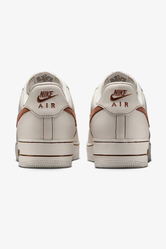 Image sur Air Force 1 '07 LV8 Sneaker
