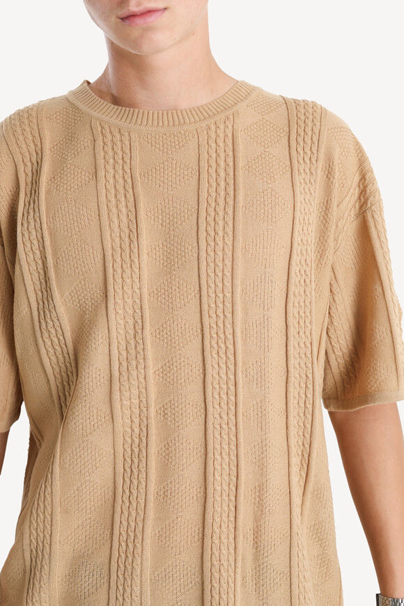Image sur T-Shirt en tricot