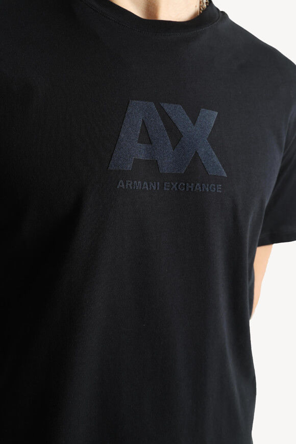 Bild von T-Shirt