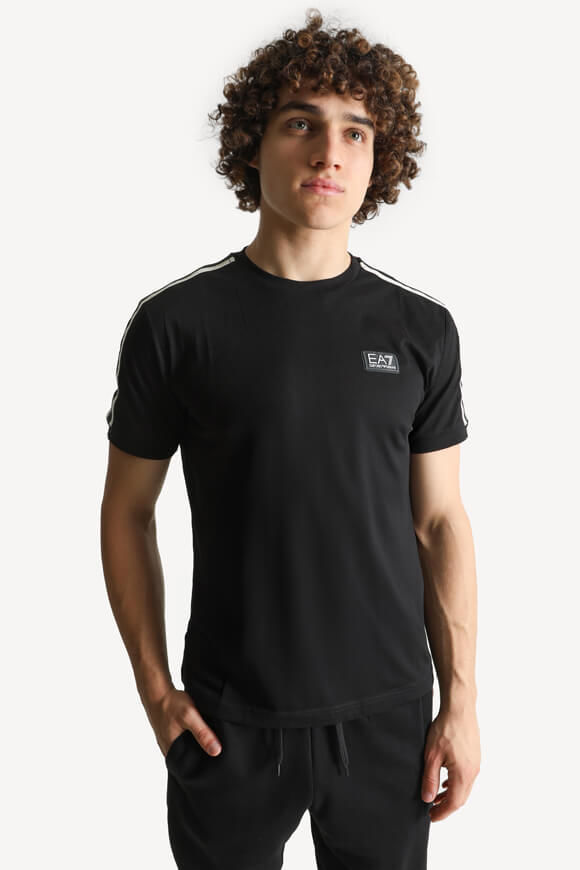 Bild von T-Shirt