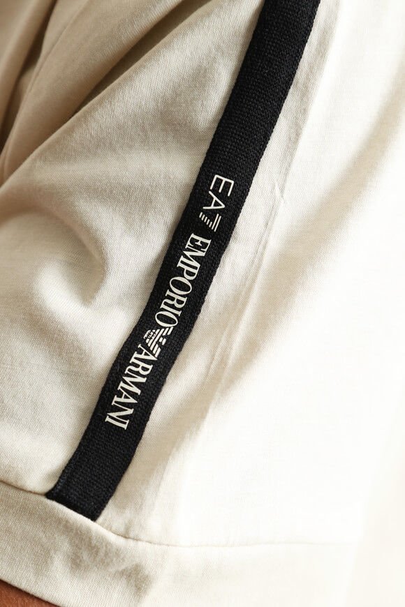 Bild von T-Shirt