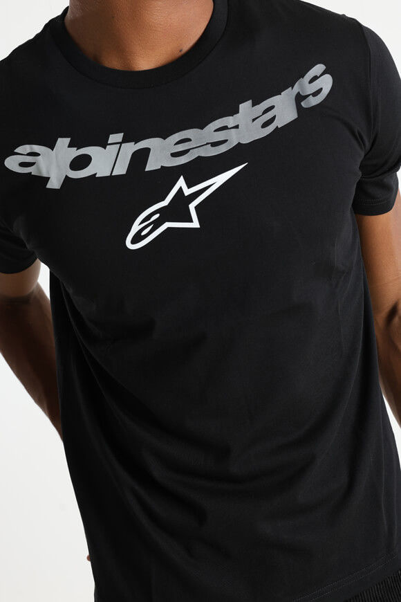 Bild von Collared T-Shirt