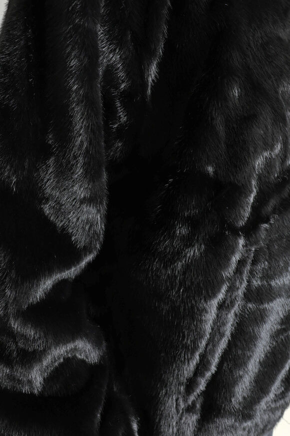 Bild von Kunstpelzjacke