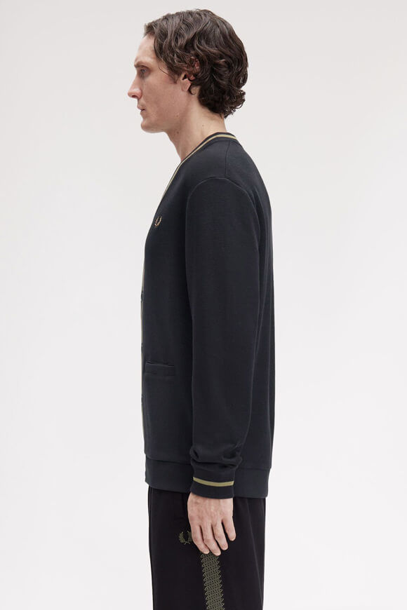 Image sur Cardigan