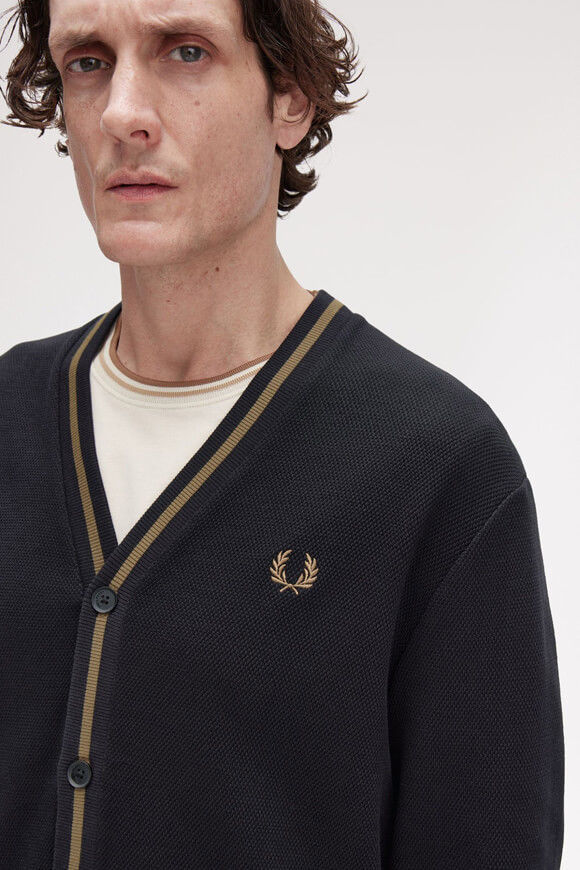 Image sur Cardigan