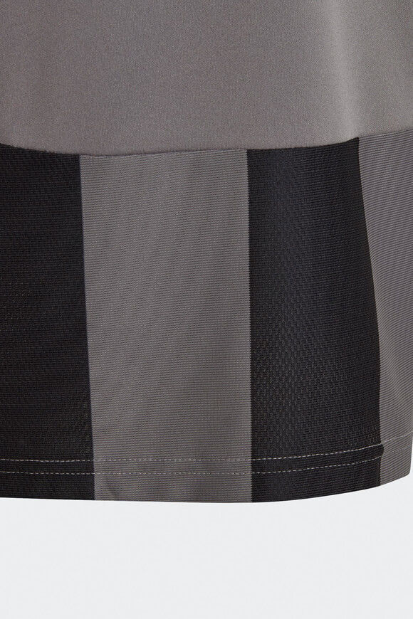 Bild von Striped 24 T-Shirt