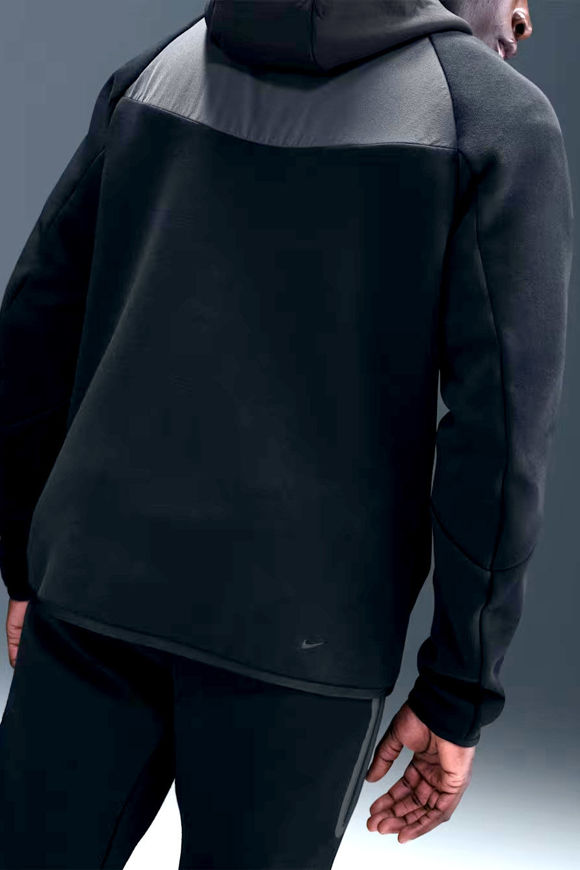 Bild von Sportswear Tech Fleece Kapuzensweatjacke