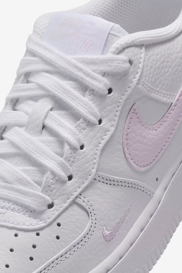 Bild von Air Force 1 '07 LV8 Sneaker