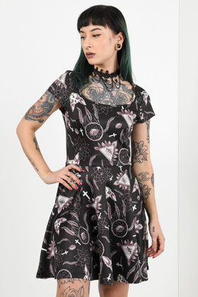 Boutique Schweiz Online Kleider Metro Fashion Shop Gothic qSUzMVp