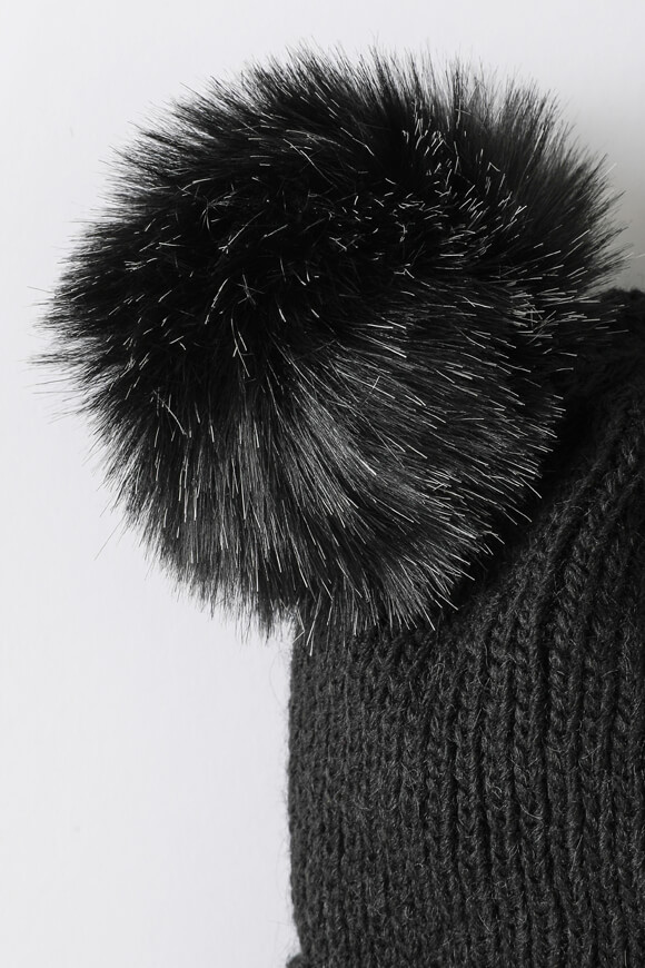 Bild von Pom-Beanie