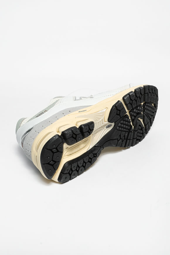 Image sur 2002R Clean Vintag sneakers