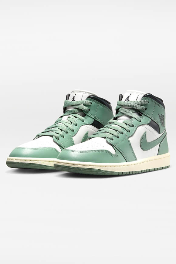 Image sur Air Jordan 1 sneakers