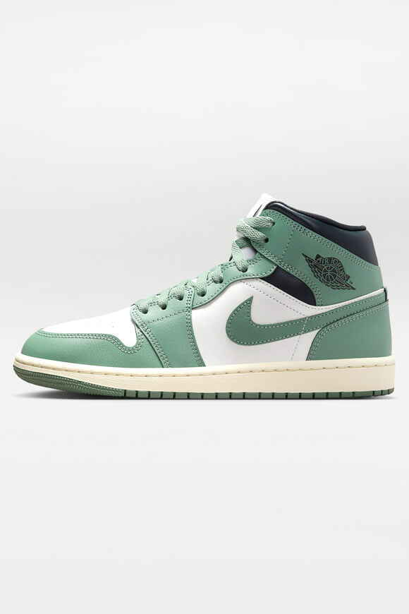 Image sur Air Jordan 1 sneakers