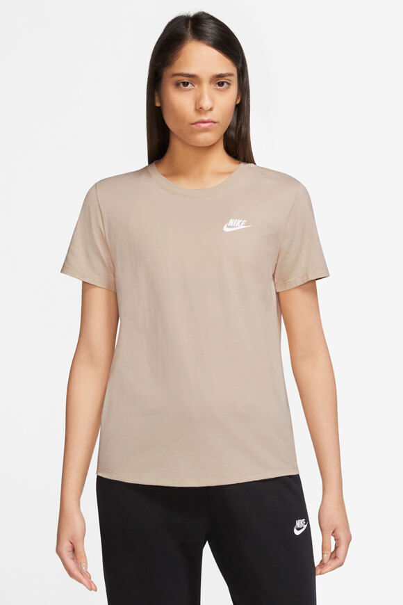 Bild von Sportswear Club Essentials T-Shirt