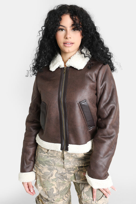 Image sur Veste courte mouton retourné